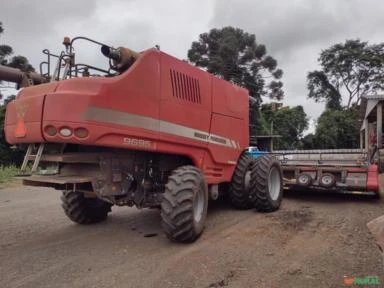 Colheitadeira Massey Ferguson MF9695 Fabricação 2022 Motor com 365 horas  Trilha 235 horas