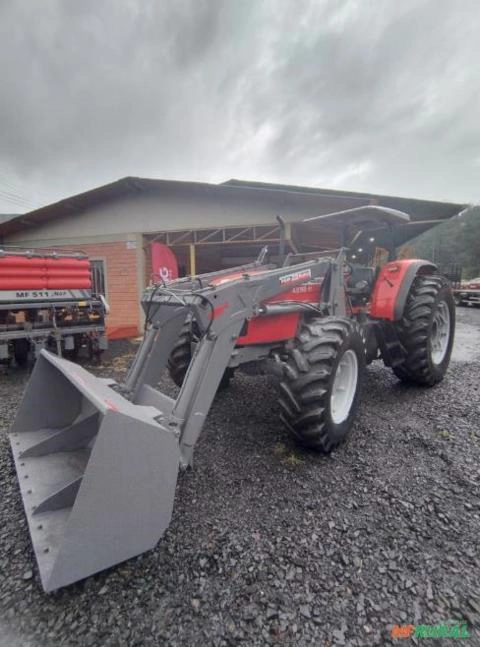 Trator Massey Ferguson  MF 4292 HD Plataformado 4500 Horas Fabricação 2014 Imagem Trator Massey Ferguson  MF 4292 HD Plataformado 4500 Horas Fabricação 2014