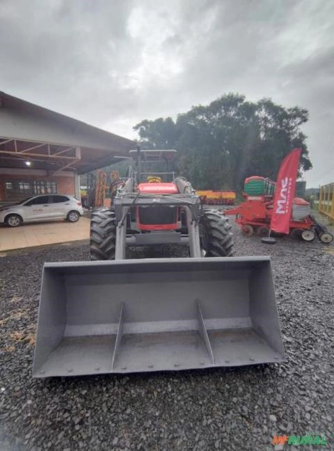 Imagem Trator Massey Ferguson  MF 4292 HD Plataformado 4500 Horas Fabricação 2014 Imagem Trator Massey Ferguson  MF 4292 HD Plataformado 4500 Horas Fabricação 2014