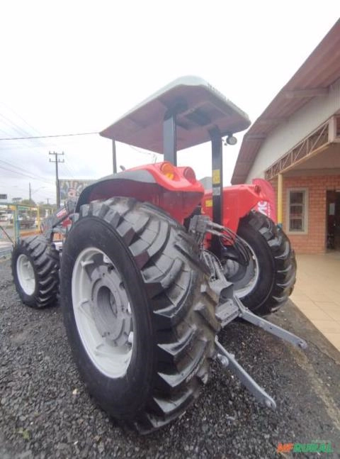 Imagem Trator Massey Ferguson  MF 4292 HD Plataformado 4500 Horas Fabricação 2014 Imagem Trator Massey Ferguson  MF 4292 HD Plataformado 4500 Horas Fabricação 2014