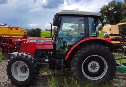 Imagem Trator Massey Ferguson - MF 4283, Cabinado, 8107 Horas. Fabricação 2013 Imagem Trator Massey Ferguson - MF 4283, Cabinado, 8107 Horas. Fabricação 2013