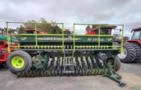 Semeadeira KF 27/TG - A 27 Linhas. Fabricação 2019 Imagem Semeadeira KF 27/TG - A 27 Linhas. Fabricação 2019