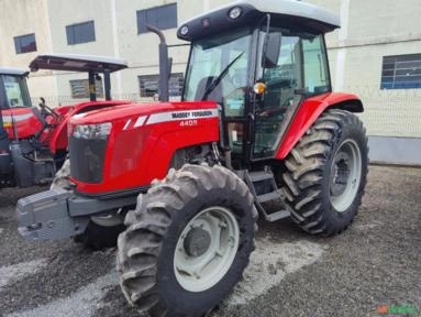 Trator Massey Ferguson MF 4409 Cabinado Ano 2023 Imagem Trator Massey Ferguson MF 4409 Cabinado Ano 2023