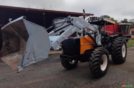 Trator Valtra 985 Ano 2003 Imagem Trator Valtra 985 Ano 2003