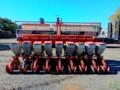 4292349270- Plantadeira Stara Sfil, SS 10000, Hy Tech. 9 linhas pivotadas, Fabricação 2008. US600064 Imagem 4292349270- Plantadeira Stara Sfil, SS 10000, Hy Tech. 9 linhas pivotadas, Fabricação 2008. US600064
