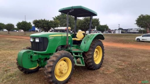 Trator John Deere 5055 4x4 ano 14 Imagem Trator John Deere 5055 4x4 ano 14