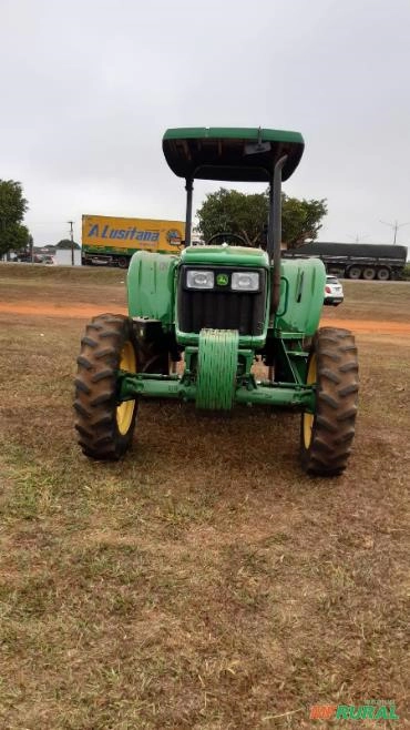 Imagem Trator John Deere 5055 4x4 ano 14 Imagem Trator John Deere 5055 4x4 ano 14