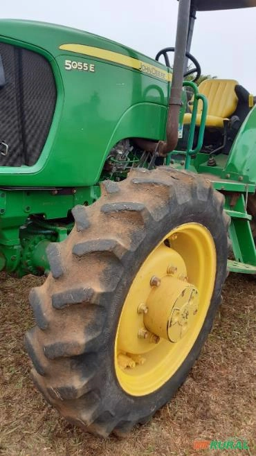 Imagem Trator John Deere 5055 4x4 ano 14 Imagem Trator John Deere 5055 4x4 ano 14