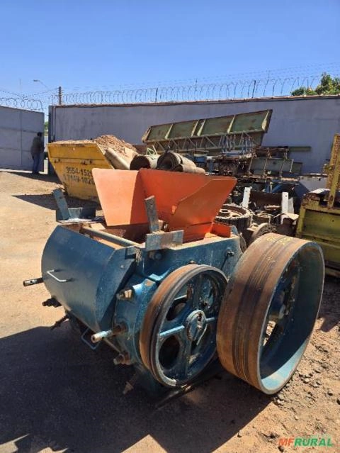 Laminador Morando LA4 500x450 Imagem Laminador Morando LA4 500x450