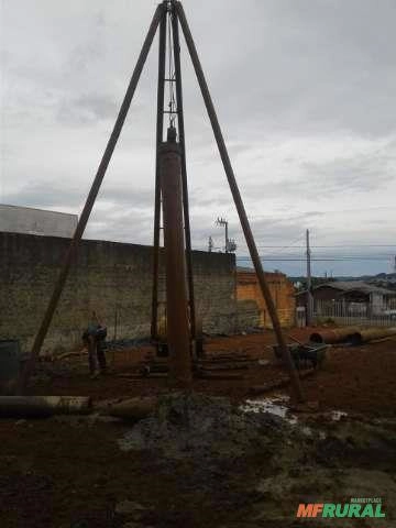 Imagem vendo bate estaca strauss Imagem vendo bate estaca strauss