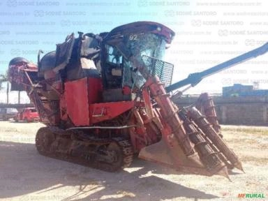 Colhetadeira de Cana Imagem Colhetadeira de Cana