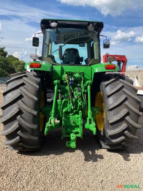 John Deere 7200J ano 2018 com piloto e GPS