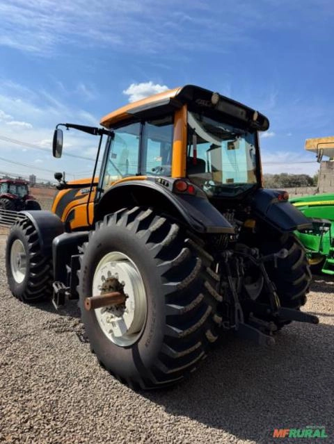 Imagem Trator  Valtra BH194 Hitech ano 2022 Imagem Trator  Valtra BH194 Hitech ano 2022
