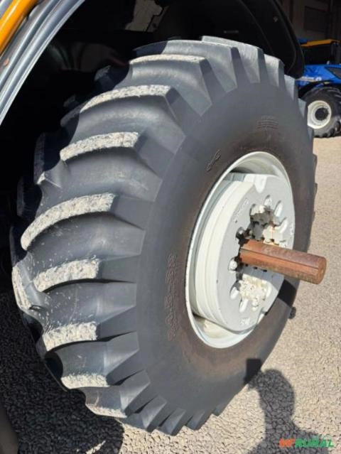 Imagem Trator  Valtra BH194 Hitech ano 2022 Imagem Trator  Valtra BH194 Hitech ano 2022