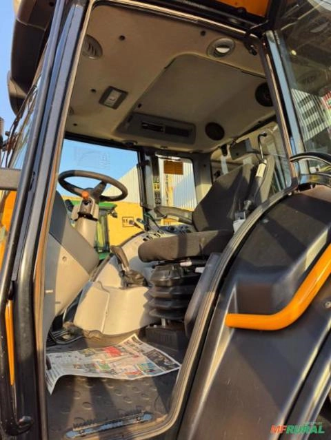 Imagem Trator Valtra BH224 Hitech ano 2022 Imagem Trator Valtra BH224 Hitech ano 2022