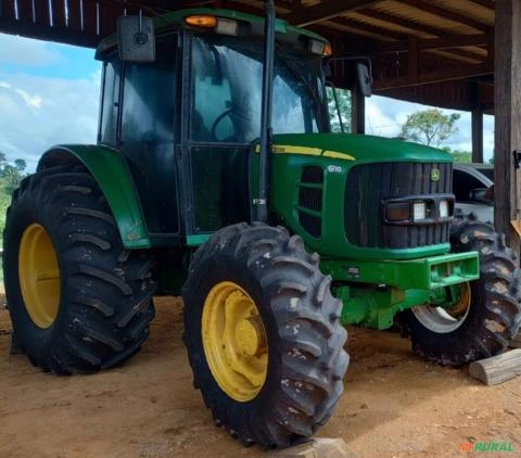 Trator John Deere 6110 J 4x4 ano 13 Imagem Trator John Deere 6110 J 4x4 ano 13