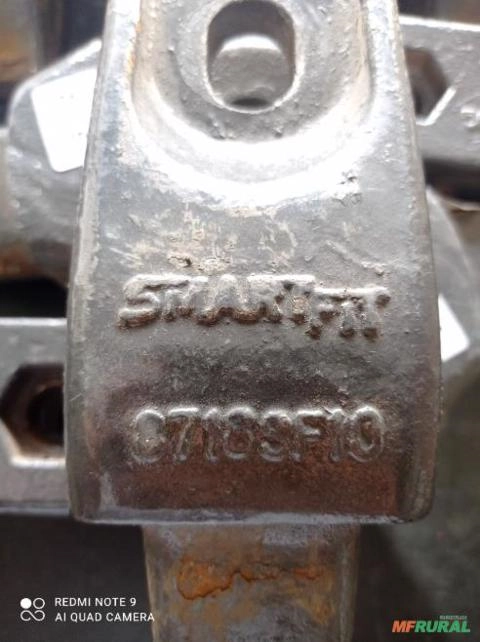 SUPORTE SMARTFIT CNH - PÁ CARREGADEIRA W170 B - W130 B - 721E - 621 E ORIGINAL NOVO Imagem SUPORTE SMARTFIT CNH - PÁ CARREGADEIRA W170 B - W130 B - 721E - 621 E ORIGINAL NOVO