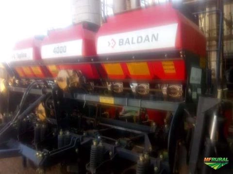 Imagem Semeadora Baldan SPE Top Line Série 4.000 de 7 linhas Imagem Semeadora Baldan SPE Top Line Série 4.000 de 7 linhas