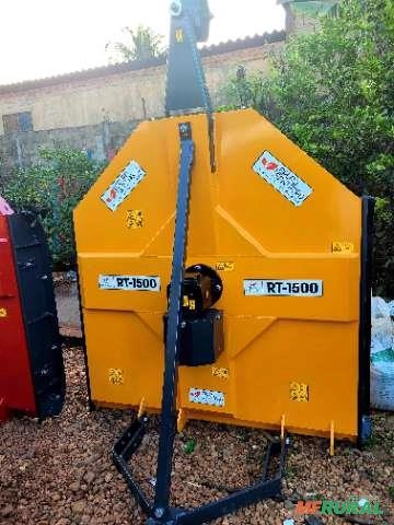 Imagem Roçadeira Santagro 1700 Imagem Roçadeira Santagro 1700