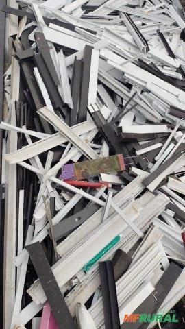 Imagem COMPRO SUCATA Imagem COMPRO SUCATA