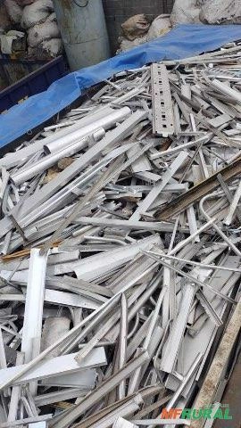 Imagem COMPRO SUCATA Imagem COMPRO SUCATA