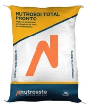 Sal mineral proteinado