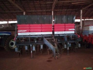 Plantadeira 9 linhas Imagem Plantadeira 9 linhas