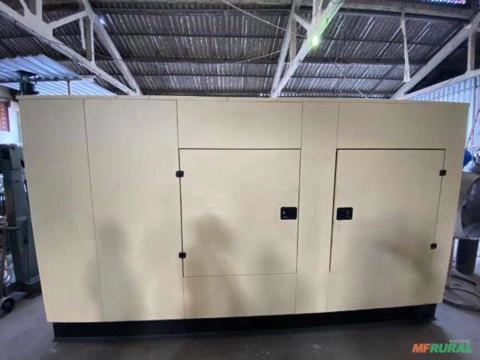 Grupo Gerador Cummins NT 855 Carenado Imagem Grupo Gerador Cummins NT 855 Carenado