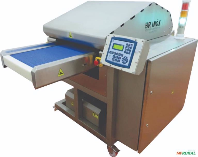 EXTRATORA DE PELE DE FRANGO E PERU Imagem EXTRATORA DE PELE DE FRANGO E PERU