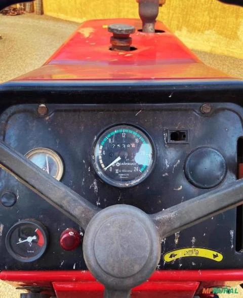 Trator Massey Ferguson 290 4x2 ano 89