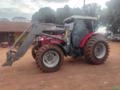 Trator Massey Ferguson MF 4297 Ano 2016 com Conjunto Frontal Imagem Trator Massey Ferguson MF 4297 Ano 2016 com Conjunto Frontal