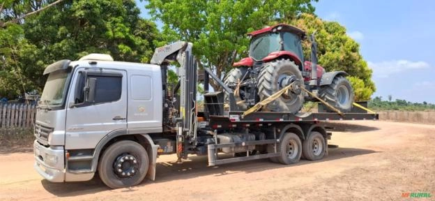 Caminhão Atego 2425 Ano 2009 Equipado com Munck e Roll on Roll off Imagem Caminhão Atego 2425 Ano 2009 Equipado com Munck e Roll on Roll off