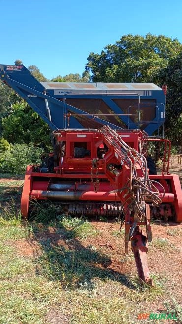 Recolhedora Twin Master 2L Ano 2016 Imagem Recolhedora Twin Master 2L Ano 2016