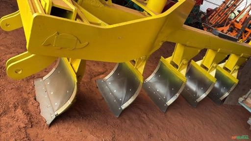 Arado de 5 Aivecas Tatu Imagem Arado de 5 Aivecas Tatu