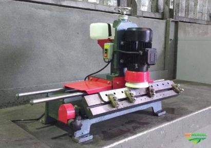 Imagem Afiador de facas e lâminas Lippel AFI 650 para picadores, navalhas, plainas, etc Imagem Afiador de facas e lâminas Lippel AFI 650 para picadores, navalhas, plainas, etc