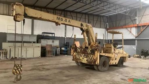 Guincho /Guindaste Madal MD 8 A Imagem Guincho /Guindaste Madal MD 8 A