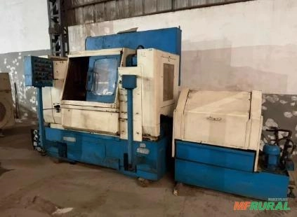 Centro de Usinagem CNC Imagem Centro de Usinagem CNC