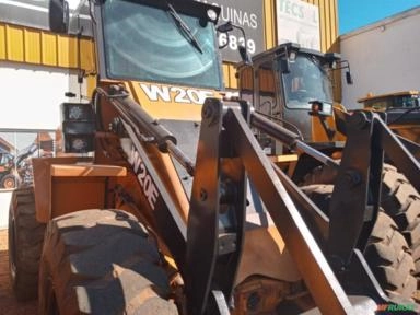 Pá Carregadeira W20 E 2010 Imagem Pá Carregadeira W20 E 2010