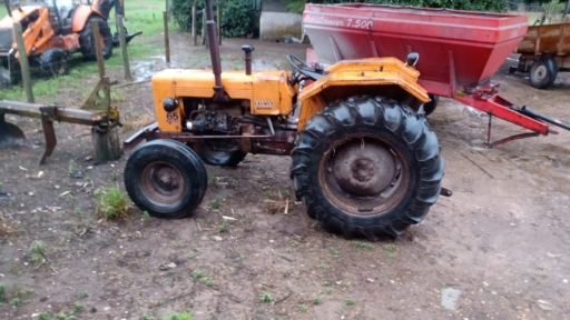Trator Valtra/Valmet 65 4x2 ano 10 Imagem Trator Valtra/Valmet 65 4x2 ano 10