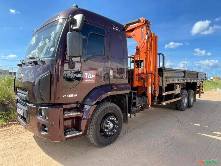 CAMINHÃO MUNCK Imagem CAMINHÃO MUNCK