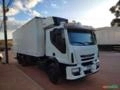 Caminhão Iveco Tector 240E25 Plataforma 6x2 ano 10 Imagem Caminhão Iveco Tector 240E25 Plataforma 6x2 ano 10