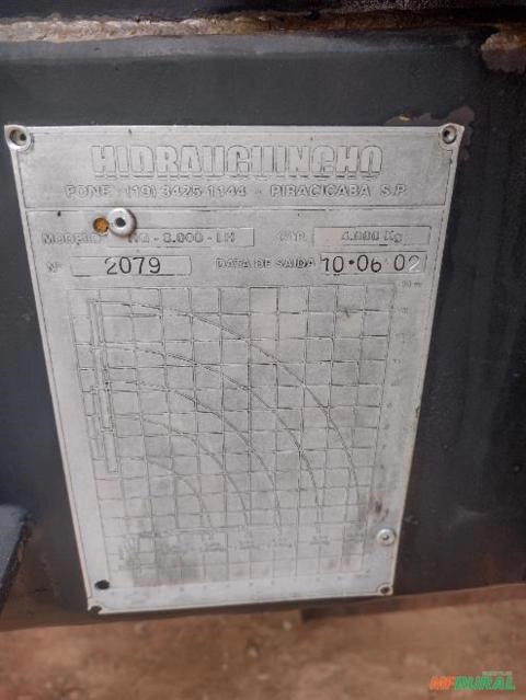 Caminhão Mercedes Benz (MB) 2013 ano 81 Imagem Caminhão Mercedes Benz (MB) 2013 ano 81