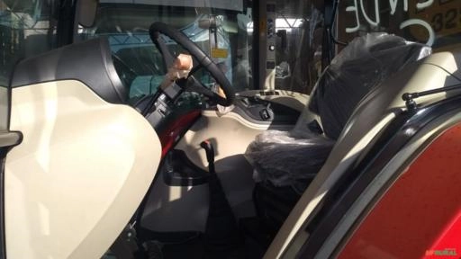 Imagem Trator Massey Ferguson 4707 4x2 ano 22 Imagem Trator Massey Ferguson 4707 4x2 ano 22