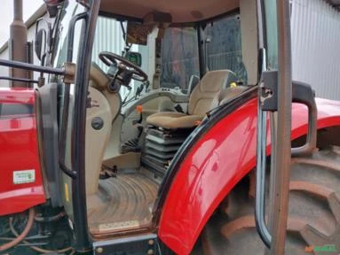 Case IH Farmall 130A