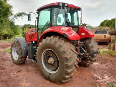 Case IH Farmall 130A