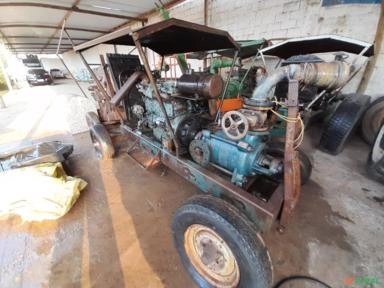 Bomba de irrigação (motor 6cc mercedes 352, bomba 100/3) Imagem Bomba de irrigação (motor 6cc mercedes 352, bomba 100/3)