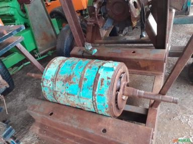 Imagem Motor de irrigação Mercedes 608 Imagem Motor de irrigação Mercedes 608