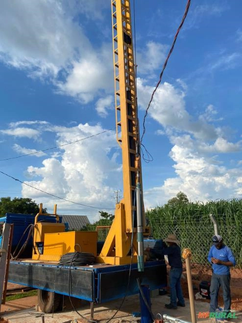 Caminhão Mercedes Benz (MB) 710 ano 97 Imagem Caminhão Mercedes Benz (MB) 710 ano 97