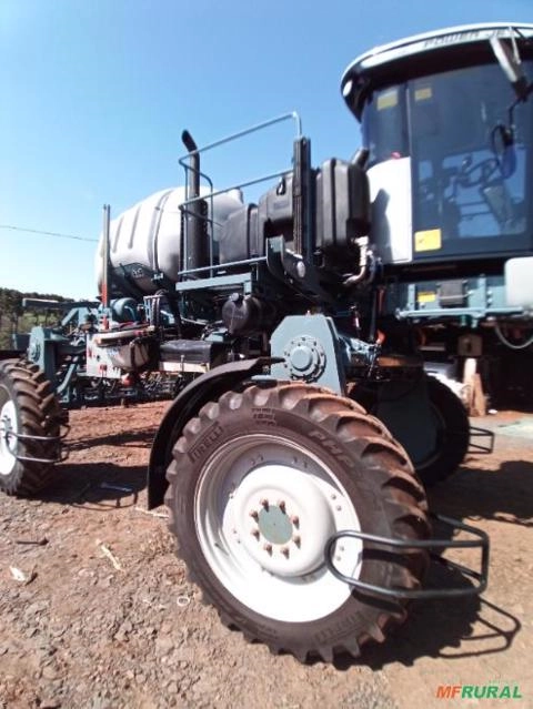 Pulverizador auto propelido Imagem Pulverizador auto propelido