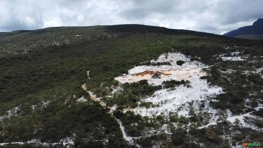 AREIA DE QUARTZO PURO,  99,77% SIO2